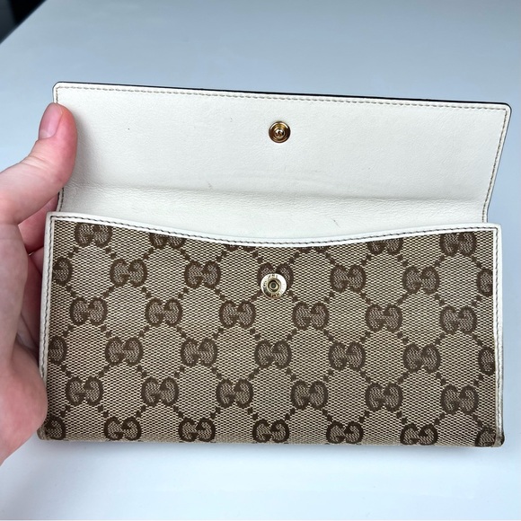 Monogram Heart Continental Wallet - Picture 3 of 8